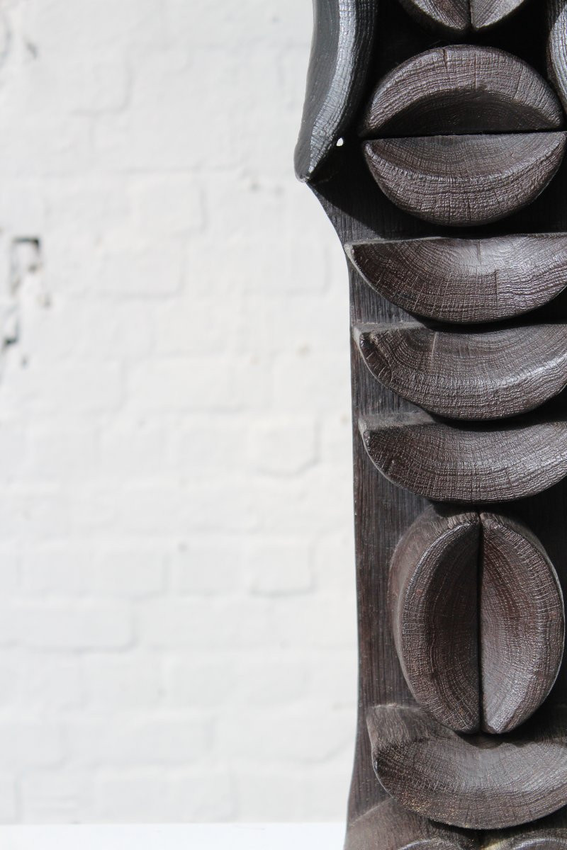 Sculpture "Totem" de Jacky De Maeyer-photo-4