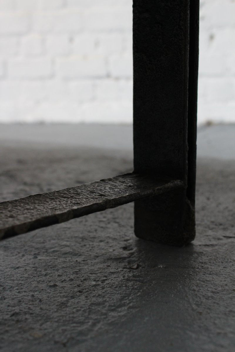 Sculptural Table By Pia Manu-photo-2