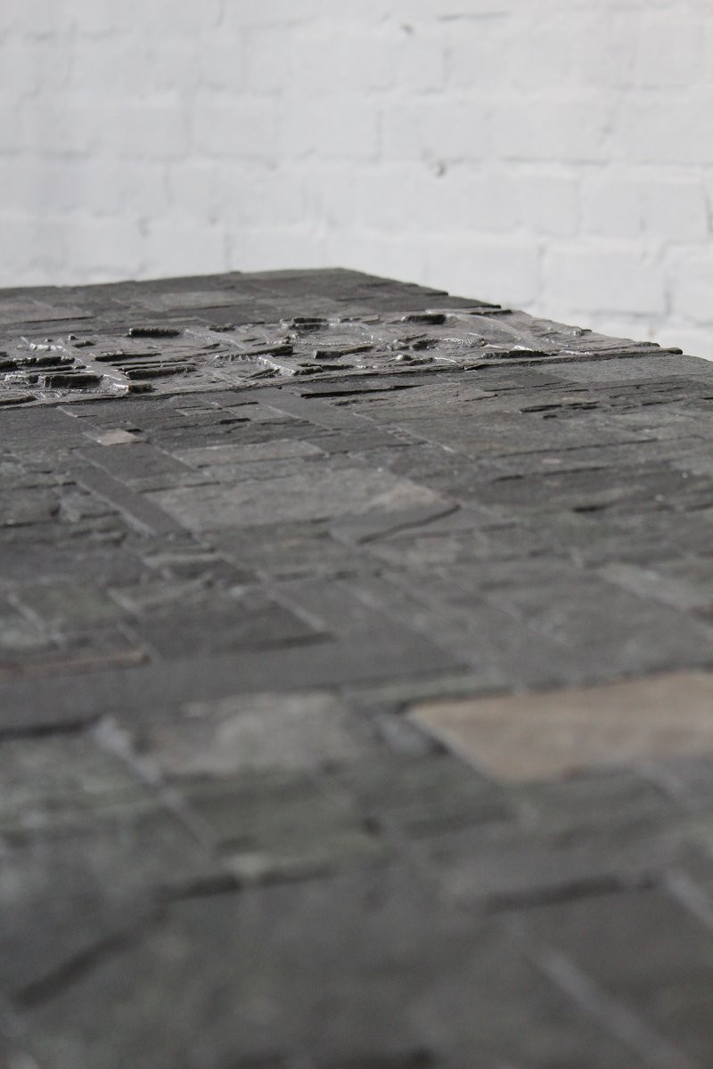 Sculptural Table By Pia Manu-photo-4