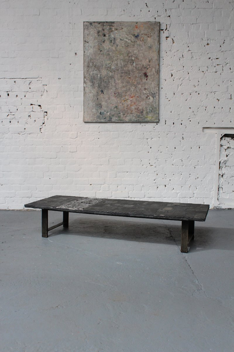 Sculptural Table By Pia Manu-photo-7