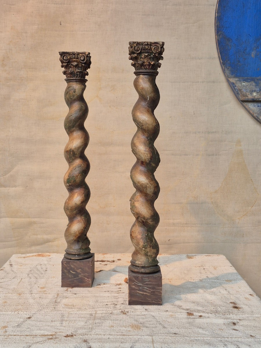 Colonnes corinthiennes du XVIIIe siècle