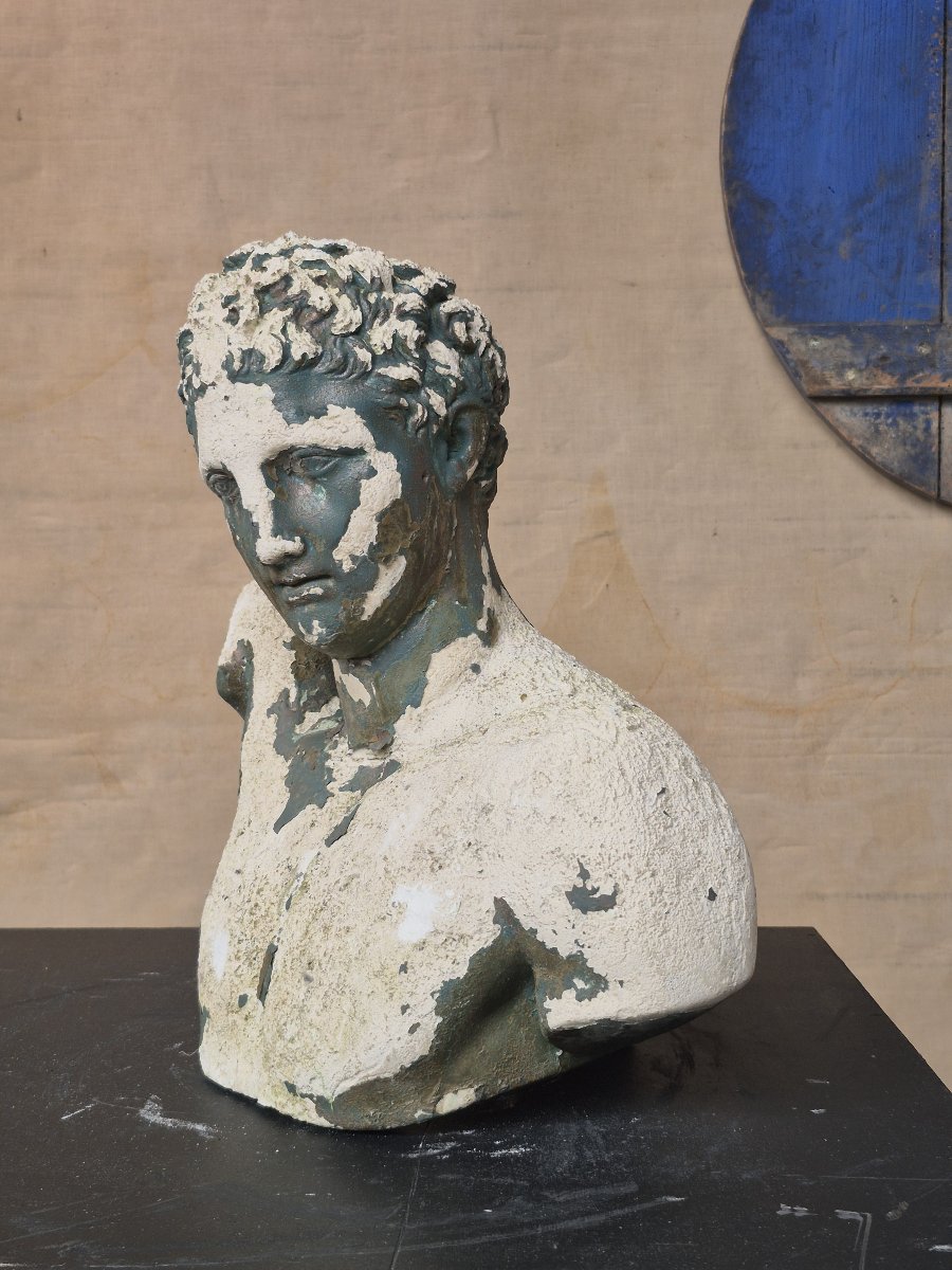 Old Garden Statue Of 'apoxyomenos'-photo-5