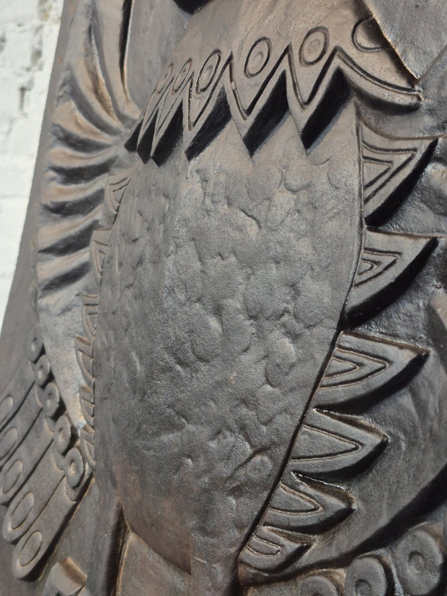 Modernist Sculptural 'owl' Fireback-photo-4