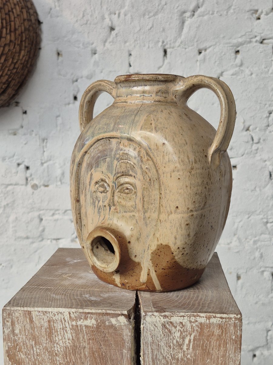 Monkey Face Jug-photo-3