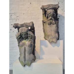 Paire de cariatides anciennes