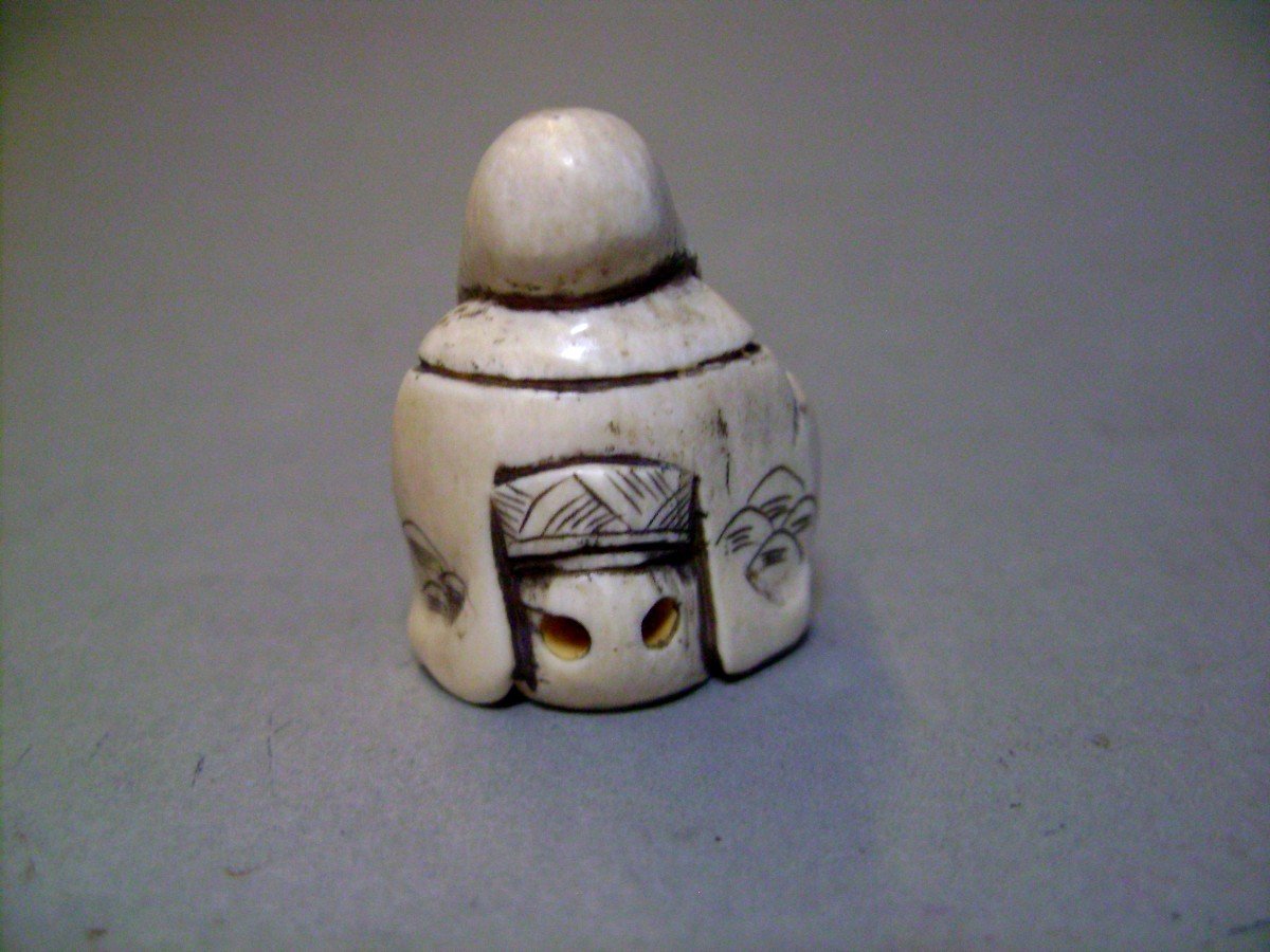 Ivory Netsuke. Old Man At Rest. Japan Meiji Period (1868-1912)-photo-4