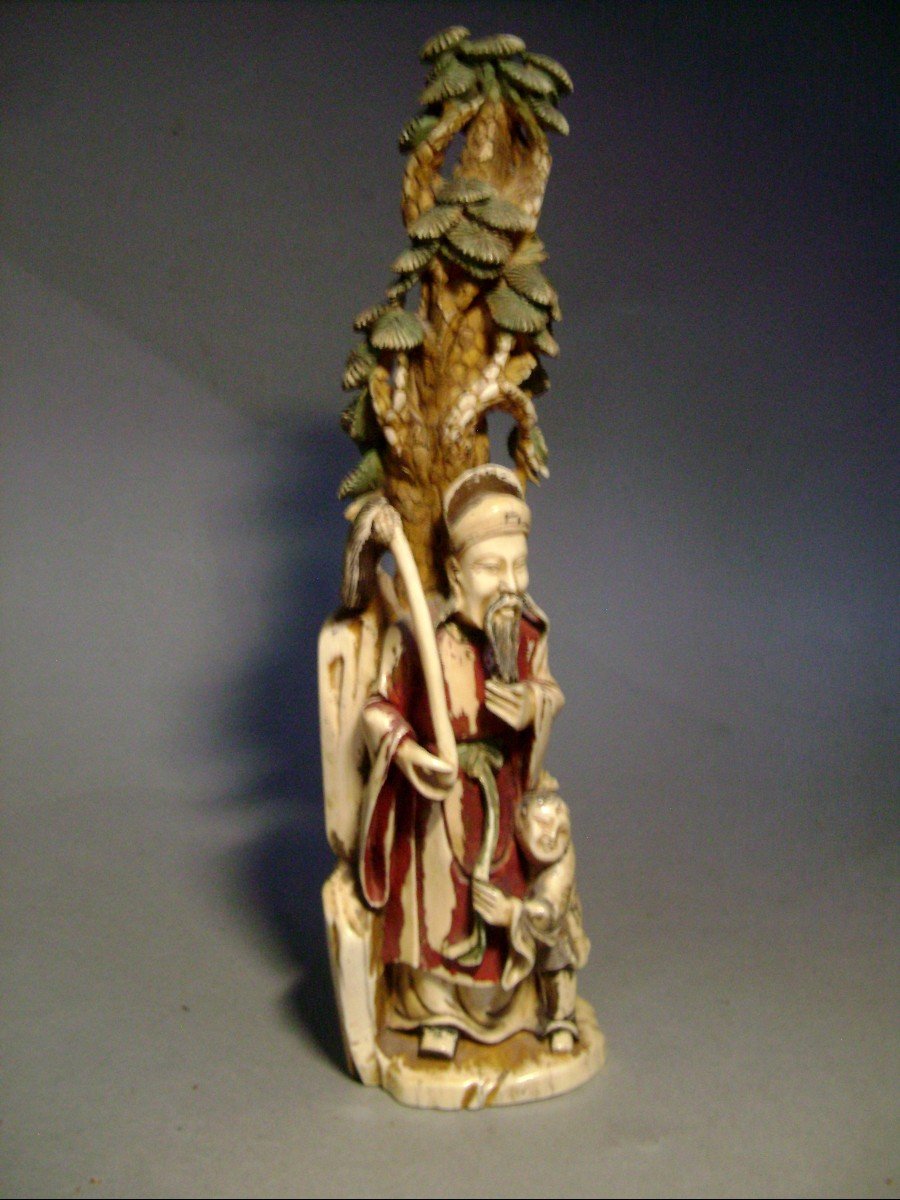 Okimono In Ivory. The Old Sage And The Child. China 1920-30-photo-2