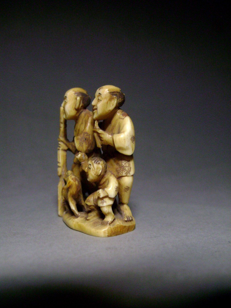 Ivory Netsuke. The Hunter. Signed Kozan, Japan Meiji Period (1868-1912)-photo-2