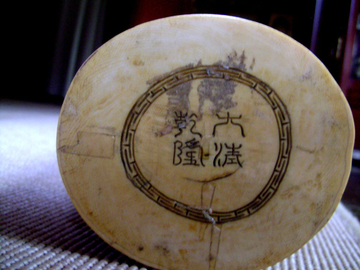 Large Ivory Gwan-yin. China 1920-30.-photo-8