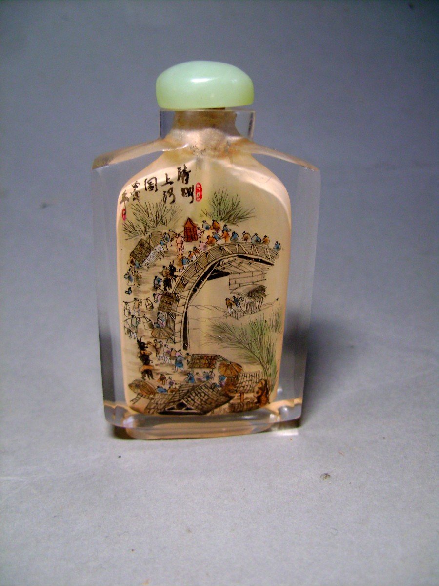 Tabatière En Verre "in Drawn". Chine XXème.