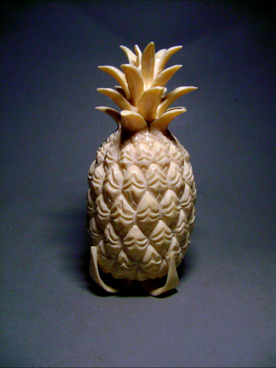 Pineapple In Ivory. Africa 1930-40