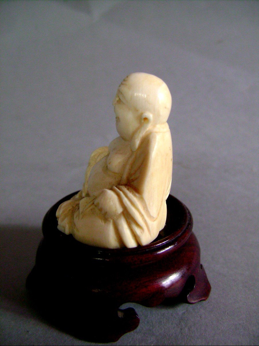 Okimono In Ivory. Seated Buddha. China 1930-40-photo-4