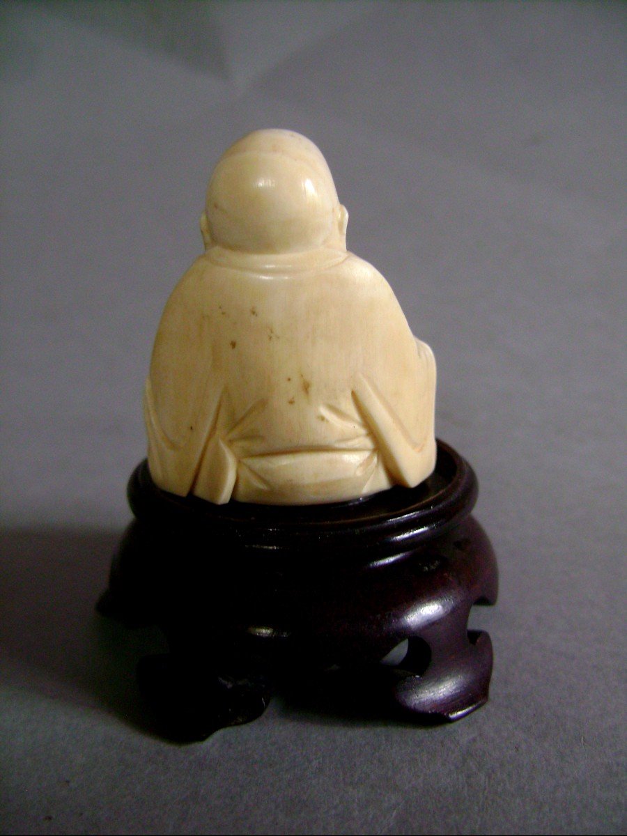 Okimono In Ivory. Seated Buddha. China 1930-40-photo-1