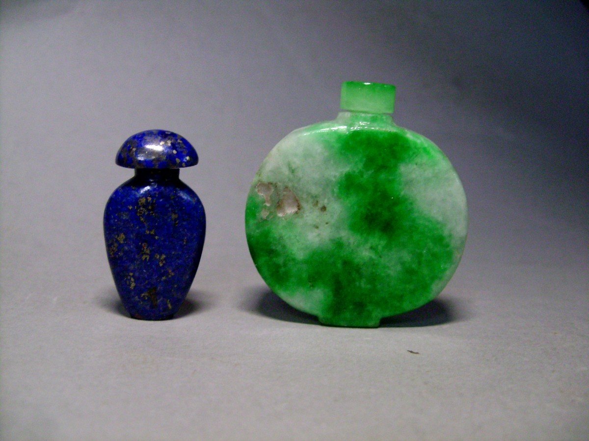 Deux Tabaières. L'une en jadéite l'autre en lapis lazuli. . Chine Début XXème-photo-3