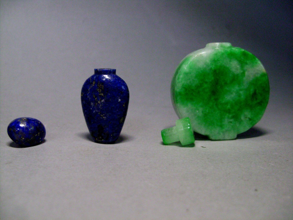 Deux Tabaières. L'une en jadéite l'autre en lapis lazuli. . Chine Début XXème-photo-4