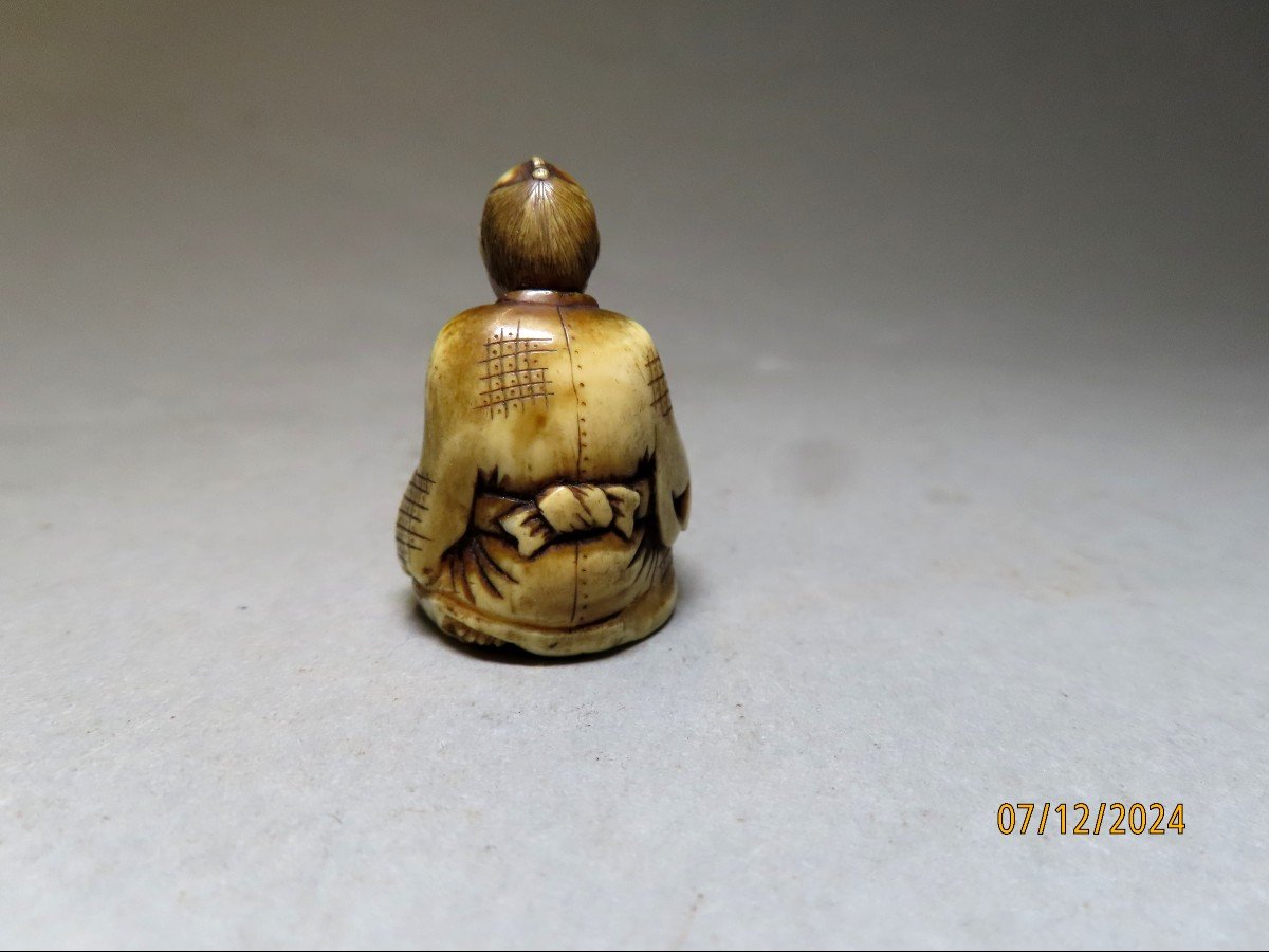 Netsuke en ivoire.  Père et fils. Signé Norishige, école de Tokyo. Japon époque Edo (1603-1868)-photo-3