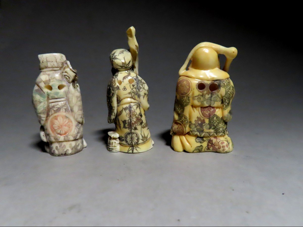 Three Ivory Netsuke. Hotei, A Notable And Hannya. Japan Taisho Period (1912-1928)-photo-3