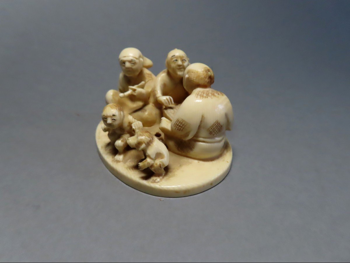 Ivory Netsuke. Go Players. Signed Komei, Tokyo School. Meiji Japan (1868-1912)-photo-2