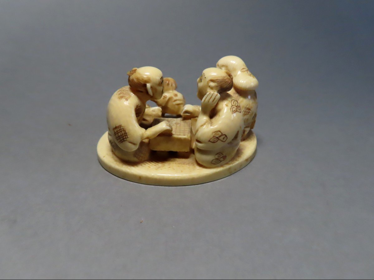 Ivory Netsuke. Go Players. Signed Komei, Tokyo School. Meiji Japan (1868-1912)-photo-4