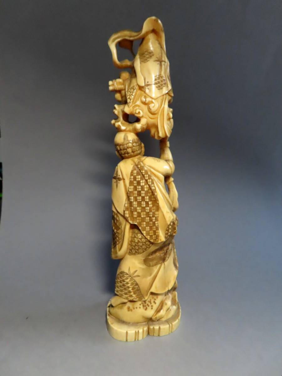 Okimono en ivoire. Le Sage, Benten et les Oni. Japon époque Meiji (1868-1912 )-photo-4