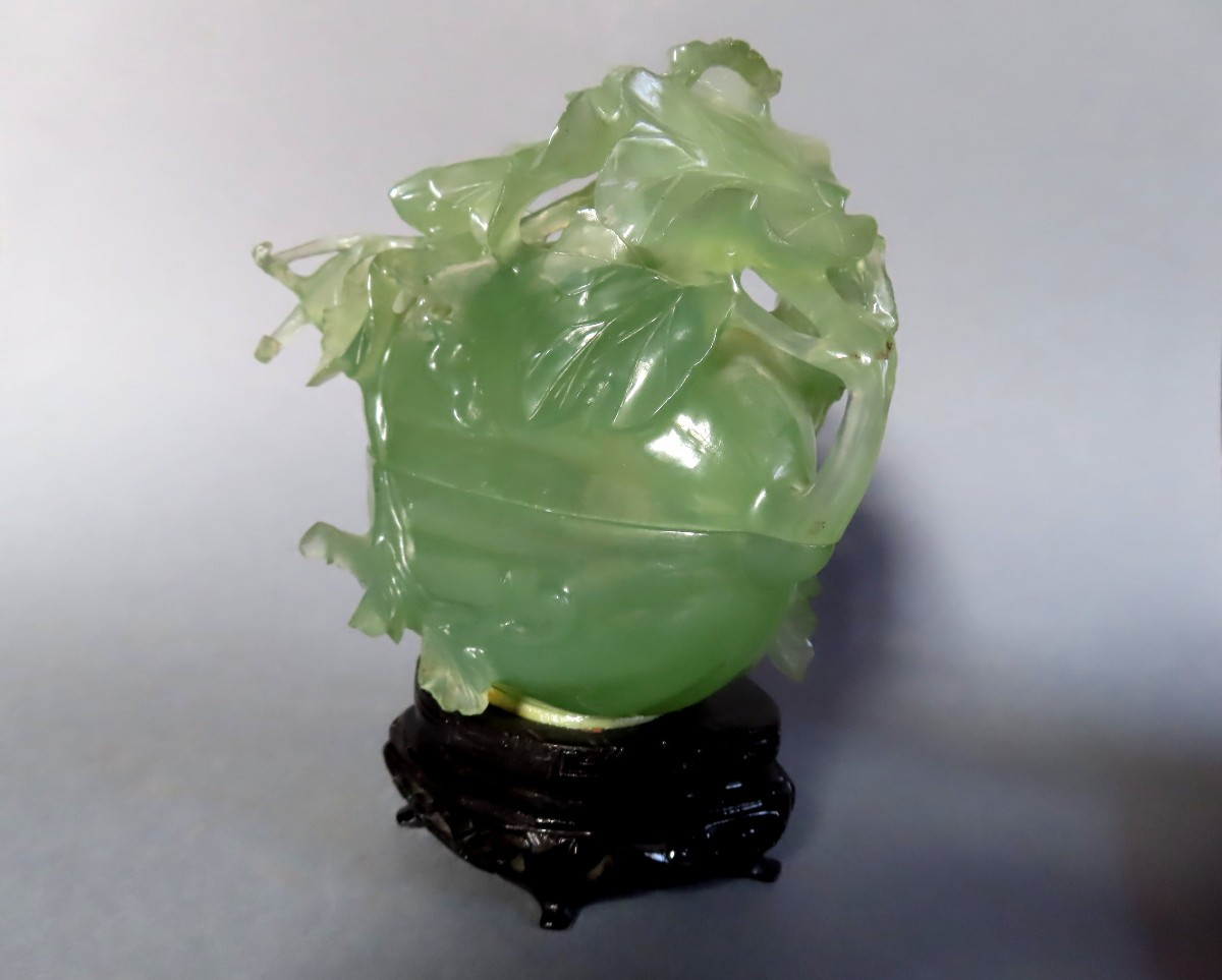 Vase  couvert en serpentine. Chine 1920-30-photo-1