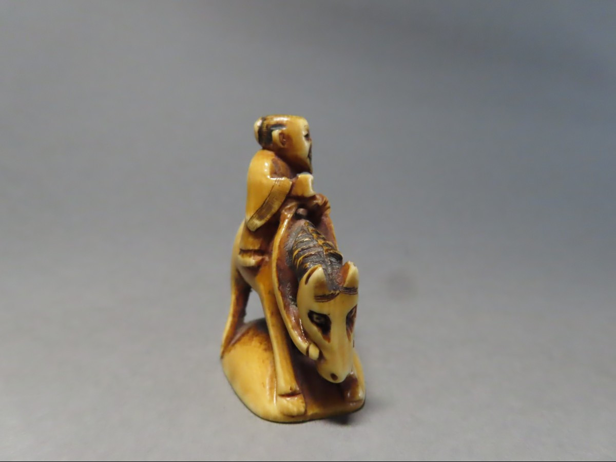 Netsuke en ivoire. La légende de Choryo et Kosekiko.  Signé Masayuki, Japon époque Meiji -photo-4