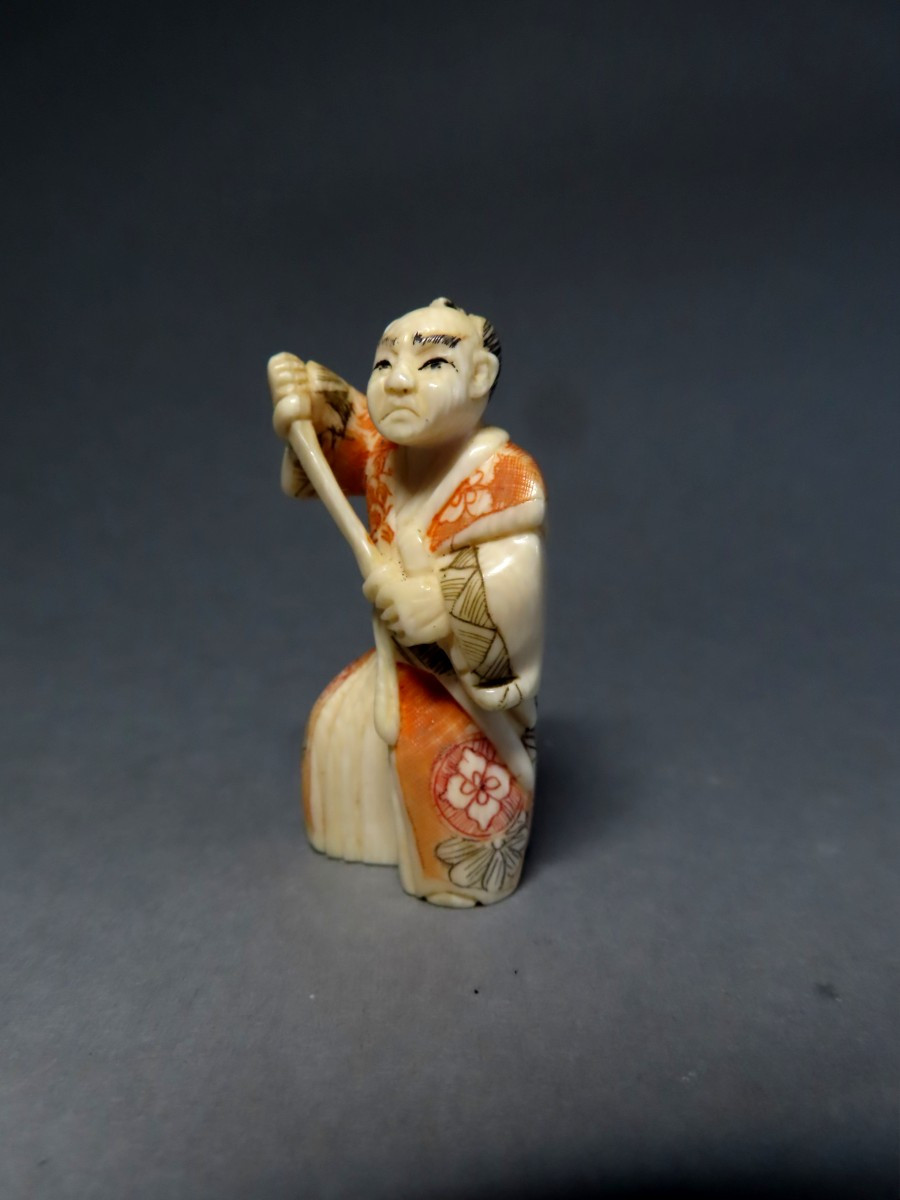 Ivory Netsuke. Warlike Samurai. Japan, Taisho Period (1912-1928)-photo-2