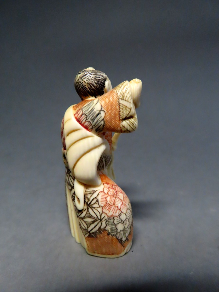 Ivory Netsuke. Warlike Samurai. Japan, Taisho Period (1912-1928)-photo-1