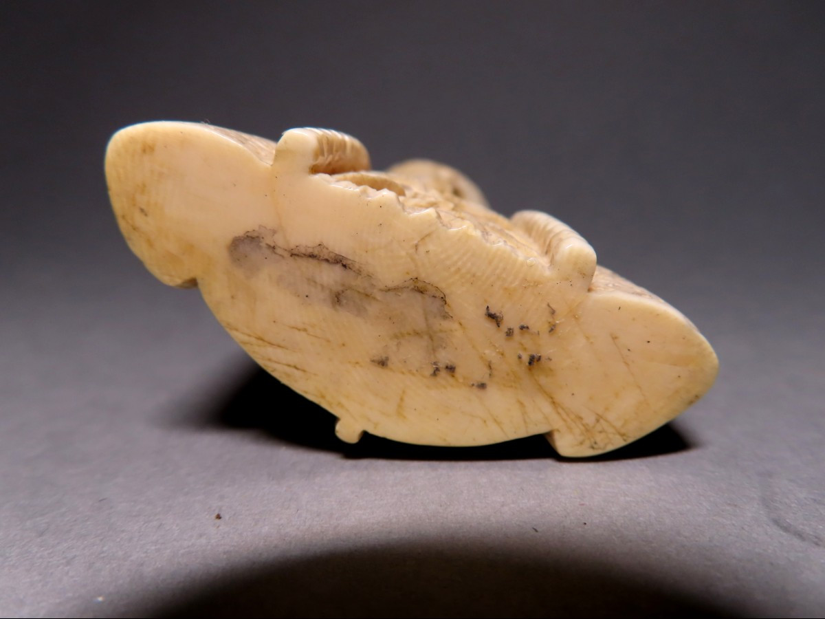 Deux tabatières en ivoire.  L'empereur et l'impératrice. Chine 1920-30.-photo-3