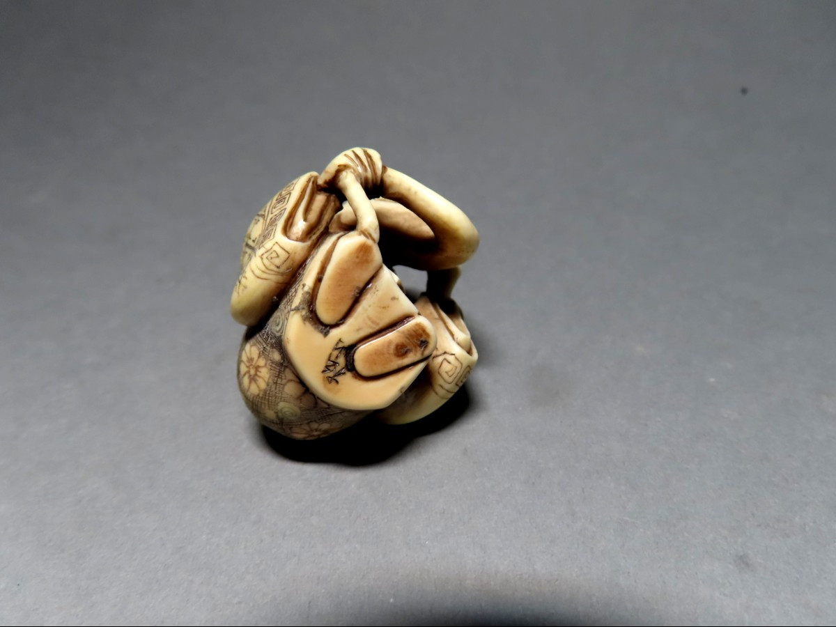 Ivory Netsuke. The God Fukurokuju. Japan Meiji Period (1868-1912)-photo-1