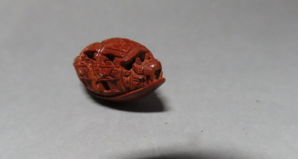 Wooden Netsuke. Boat. Japan, Meiji Period (1868-1912)-photo-3