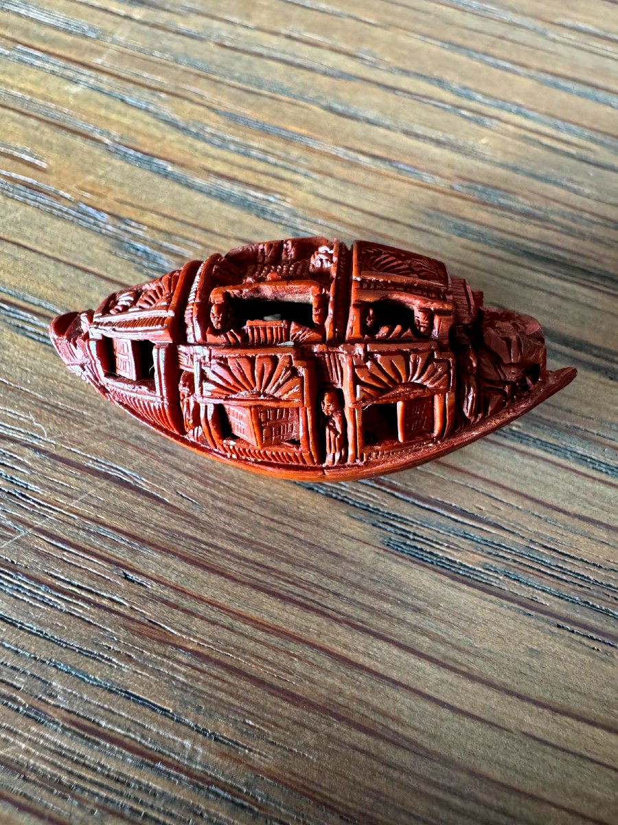 Wooden Netsuke. Boat. Japan, Meiji Period (1868-1912)