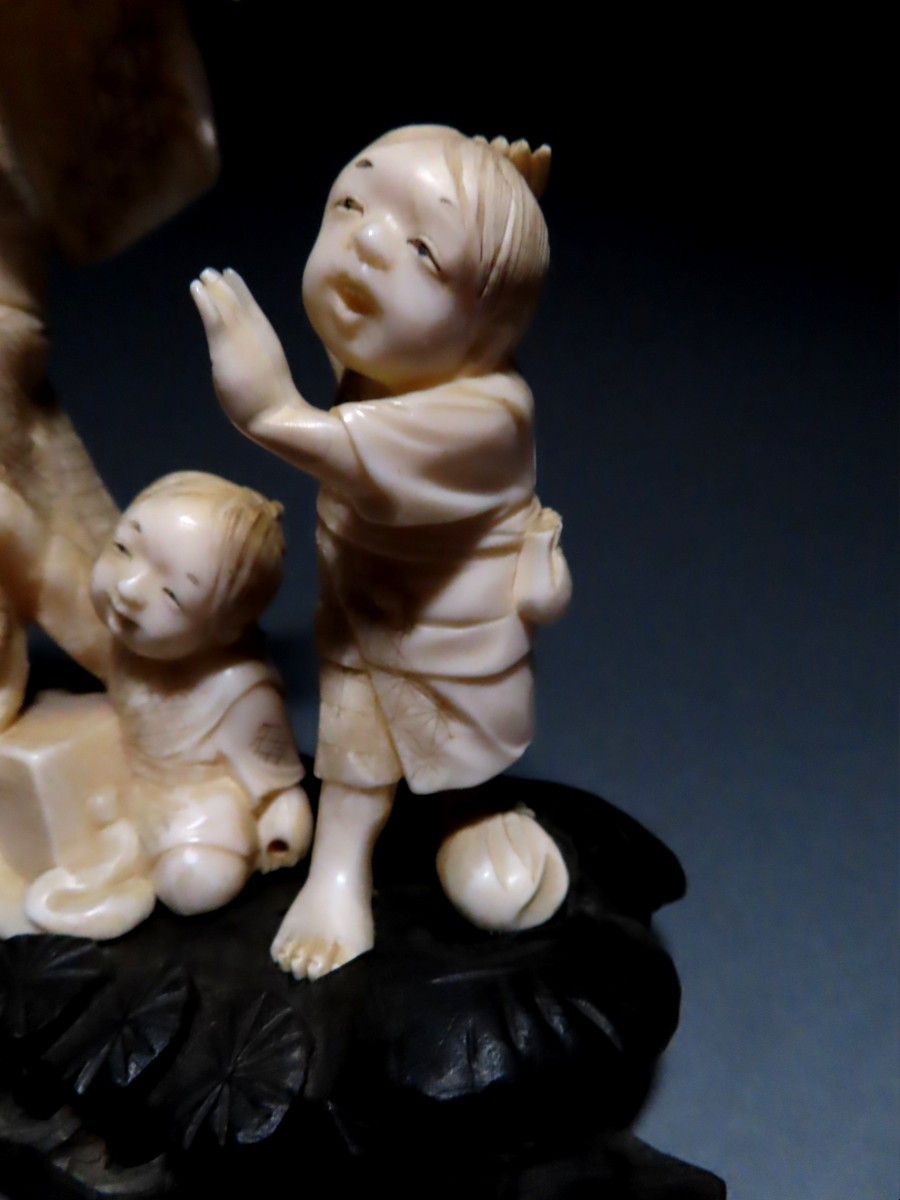 Okimono In Marine Ivory. Sambaso Dancers. Meiji Period, Japan (1868-1912)-photo-4