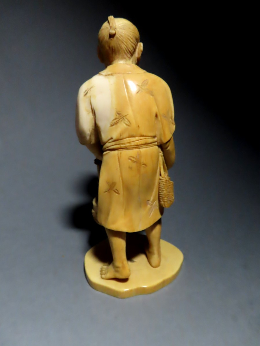 Ivory Okimono. Street Scene, Sake Vendor, Meiji Period Japan (1868-1912).-photo-4