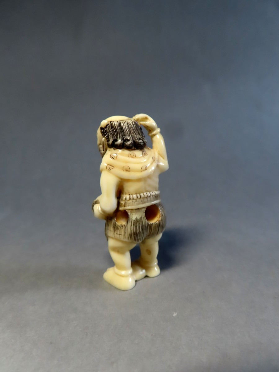 Ivory Netsuke. Doubting Oni. Japan, Meiji Period (1868-1912)-photo-3
