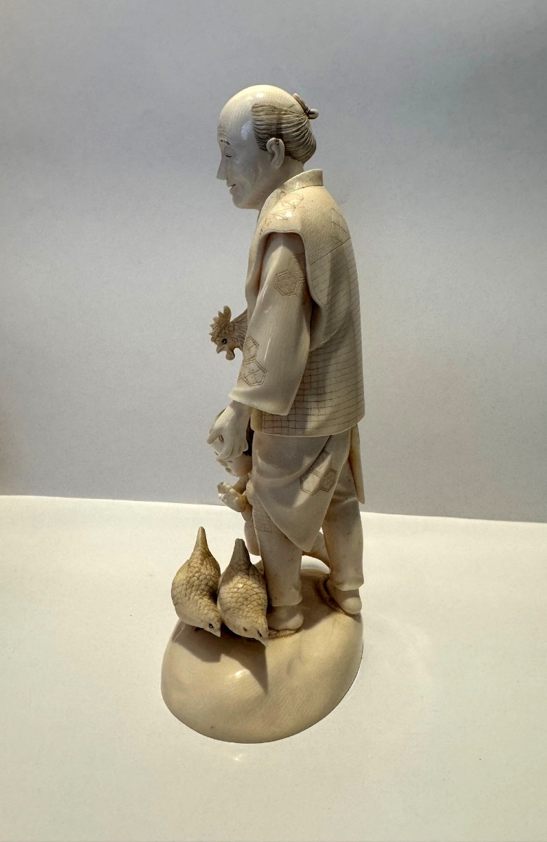 Ivory Okimono. The Farmer And His Chickens. Japan, Meiji Period (1868-1912)-photo-3