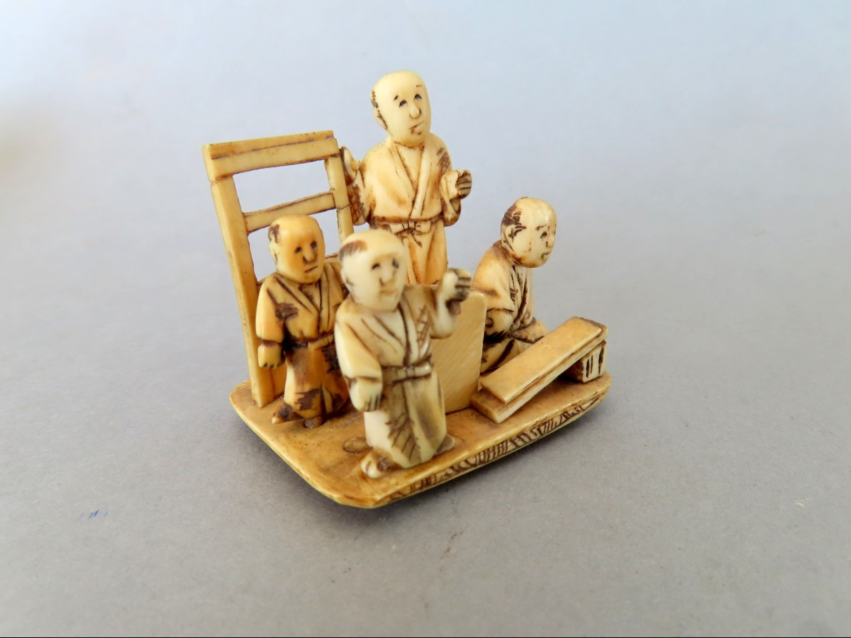 Okimono In Ivory. Group Of Craftsmen. Japan Meiji Period (1868-1912 )-photo-2