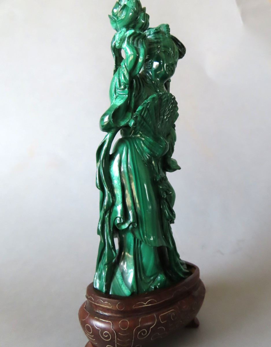 Gwan-Yin à l'éventail. Malachite. Chine 1920-30.-photo-1