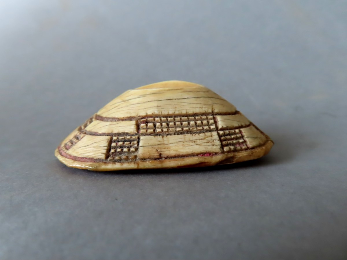 African Ceremonial Button. Early 20th Century-photo-1