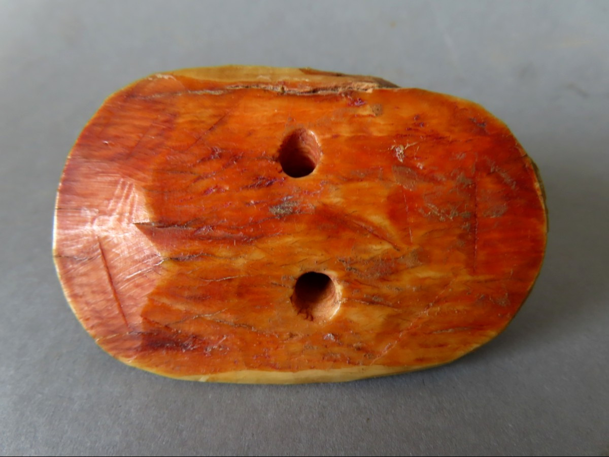 African Ceremonial Button. Early 20th Century-photo-2