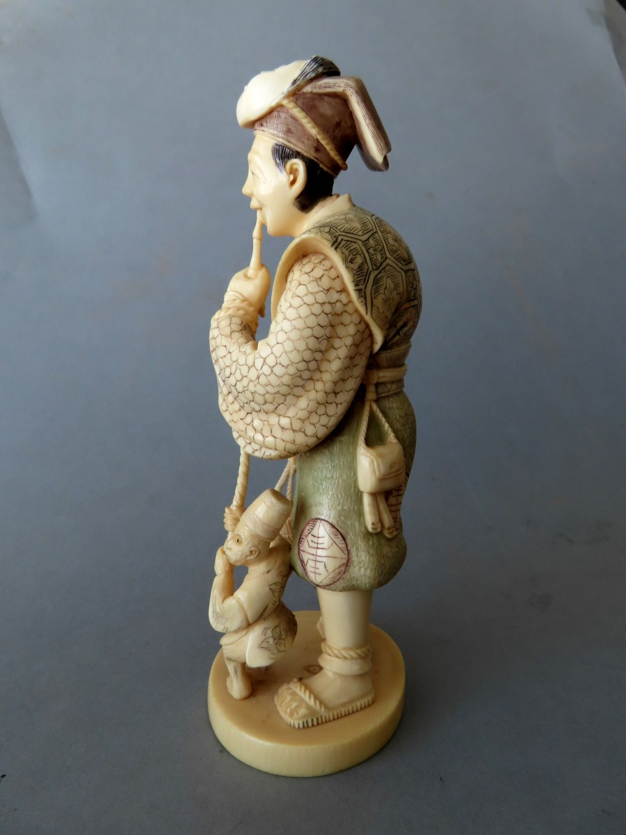 Ivory Okimono. Samurawashi And His Monkey. Japan Taisho Period (1912-1928 )-photo-3