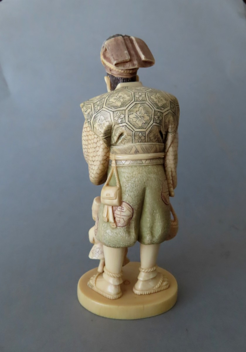 Ivory Okimono. Samurawashi And His Monkey. Japan Taisho Period (1912-1928 )-photo-4