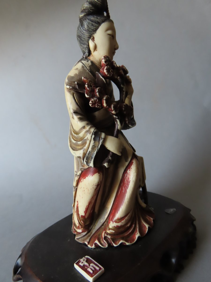 Ivory Okimono. Princess With Flowers. China, 1920–30.-photo-4