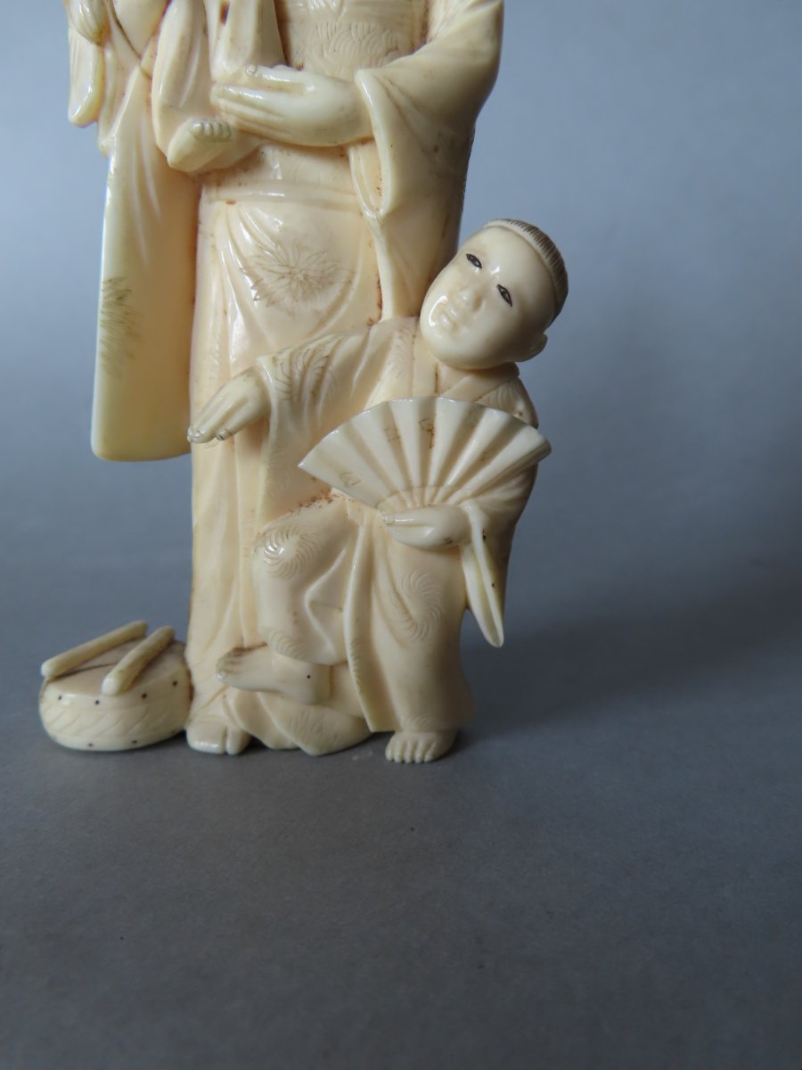 Ivory Okimono.  A Mother And Her Two Children. Meiji Period, Japan (1868–1912)-photo-4