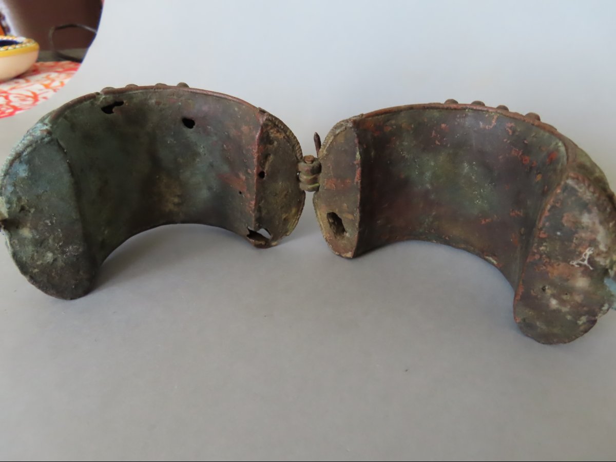 Bracelet d'esclave en bronze. Afrique.-photo-4