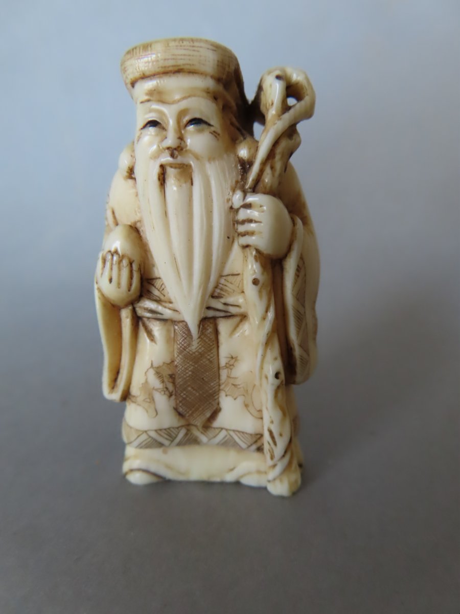 Ivory Netsuke. An Old Man Fishing For Longevity. Meiji Period, Japan (1868–1912)