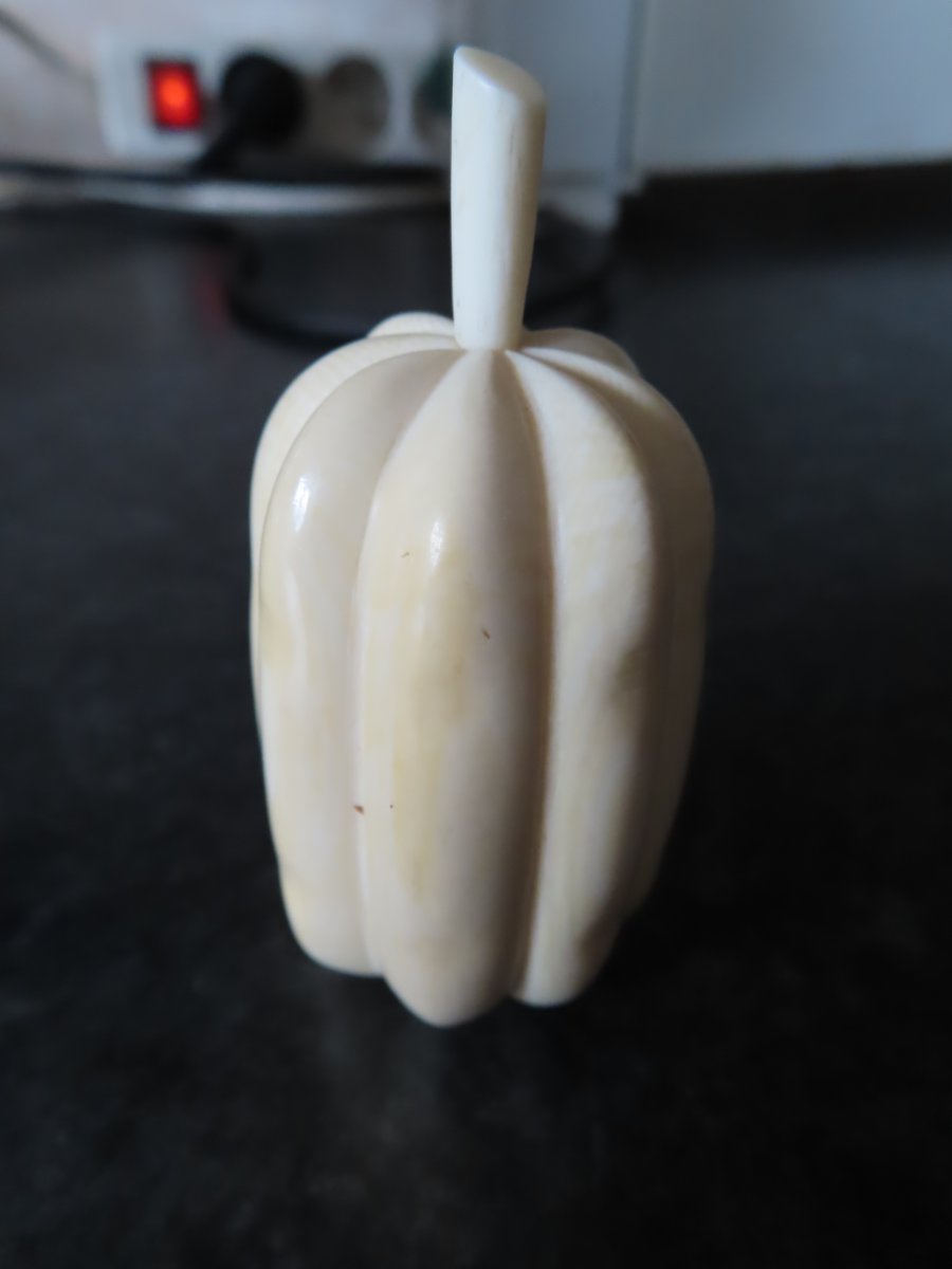 Four Exotic Fruits Carved From Ivory. Ivory Coast, 1930–40.-photo-2