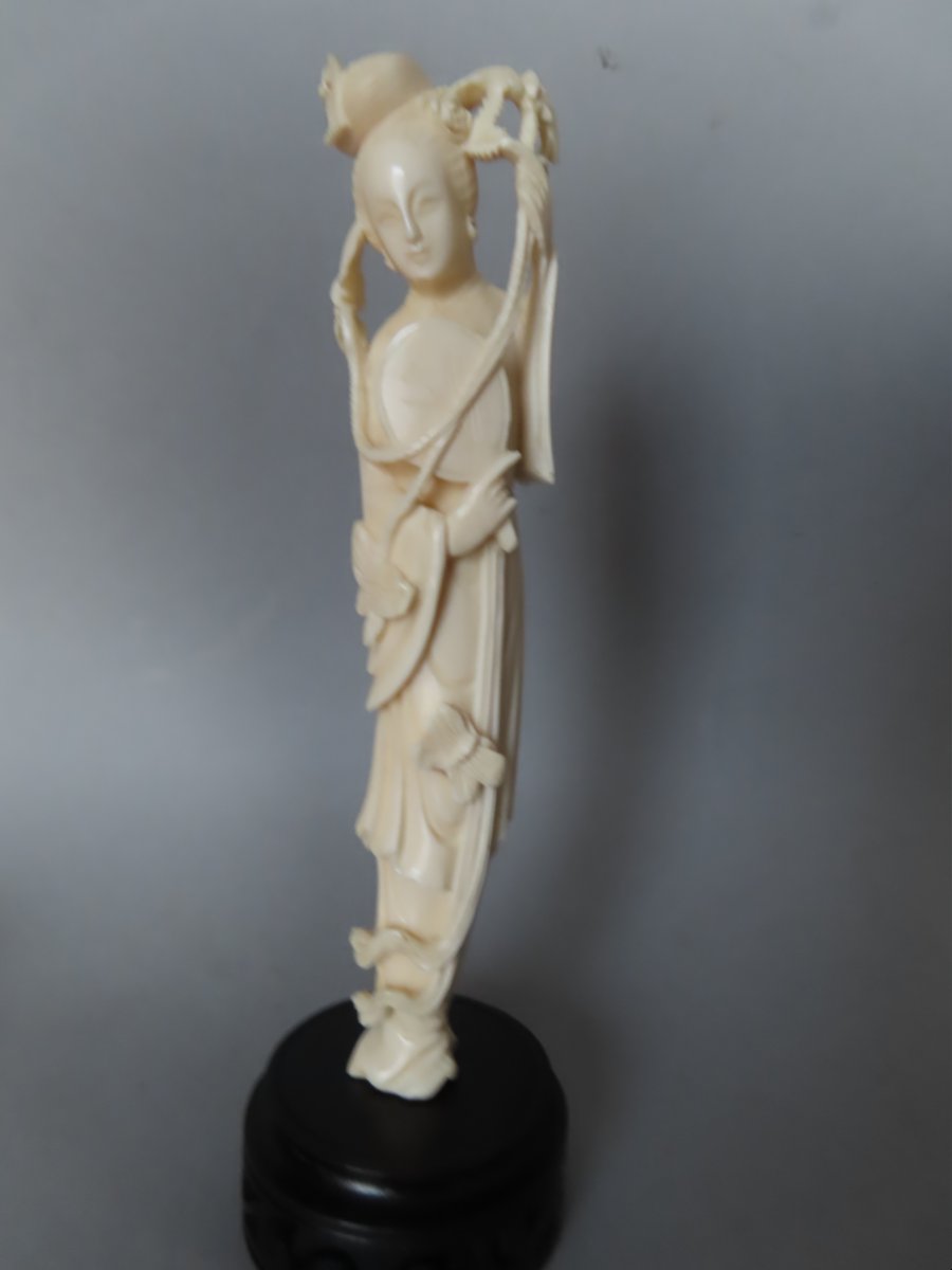 Ivory Okimono. Guanyin With Butterflies. China, 1930–40
