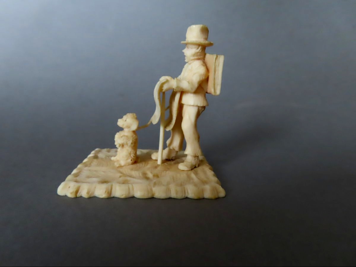 The Peddler. Dieppe Ivory. Early 20th Century.-photo-3