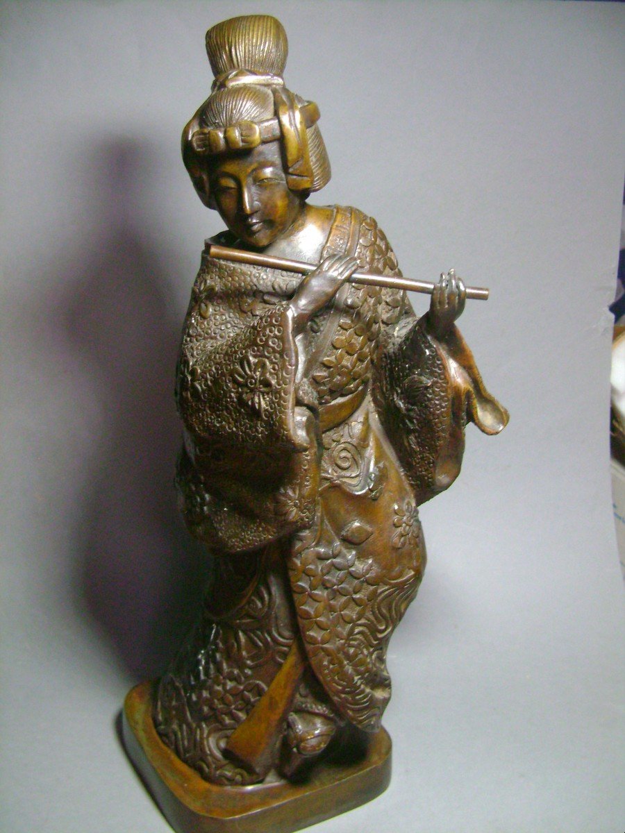 Geisha Musician. Bronze. Japan Meiji Period (1868-1912)